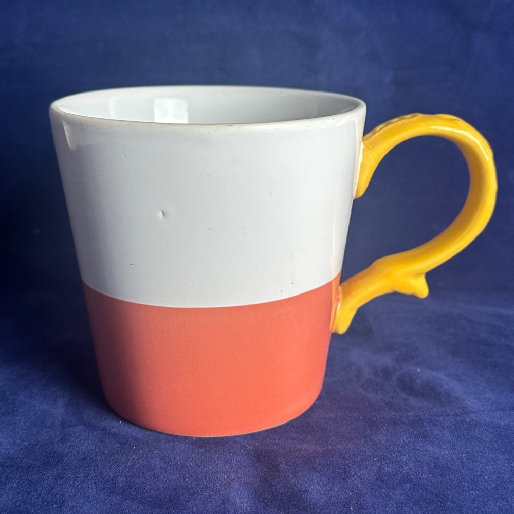 SPRING Two-Tone Coffee Mug White Coral Yellow Twisted Handle Dishwasher Safe New
